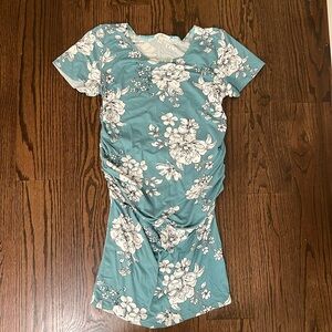 Floral maternity dress (stichfix)